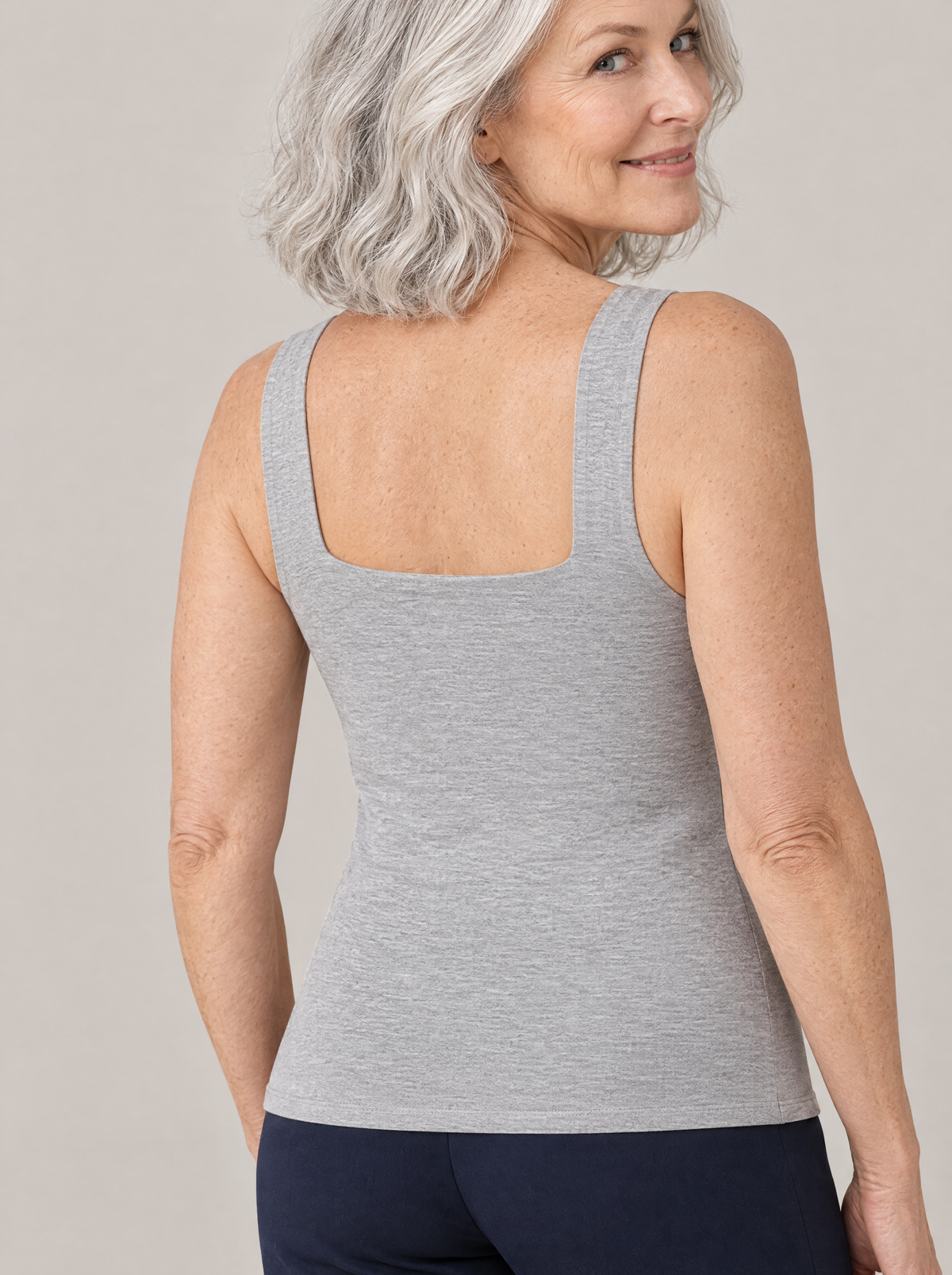 Smooth back with no bra band or back bulge